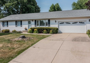 2001 Diana, MENDOTA, Illinois 61342, 3 Bedrooms Bedrooms, ,2 BathroomsBathrooms,House,For Sale,Diana,202503970