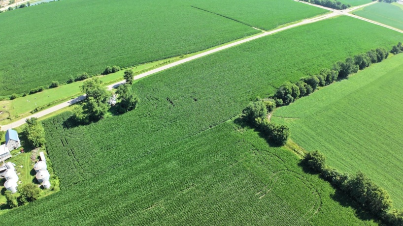 2724 Stateline, BELOIT, Wisconsin 53511, 3 Bedrooms Bedrooms, ,1 BathroomBathrooms,House,For Sale,Stateline,202503980