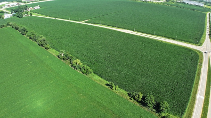 2724 Stateline, BELOIT, Wisconsin 53511, 3 Bedrooms Bedrooms, ,1 BathroomBathrooms,House,For Sale,Stateline,202503980