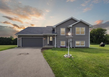113 New Brunswick, POPLAR GROVE, Illinois 61065, 3 Bedrooms Bedrooms, ,2 BathroomsBathrooms,House,For Sale,New Brunswick,202503991
