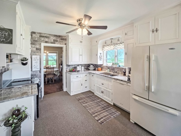 10225 Brookville, SHANNON, Illinois 61078, 4 Bedrooms Bedrooms, ,2 BathroomsBathrooms,House,For Sale,Brookville,202504013