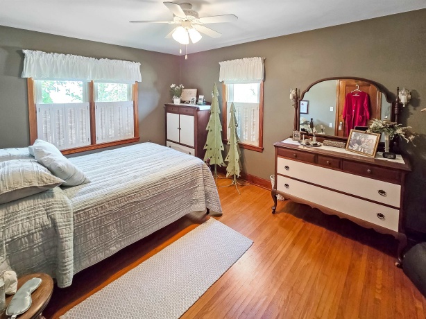 10225 Brookville, SHANNON, Illinois 61078, 4 Bedrooms Bedrooms, ,2 BathroomsBathrooms,House,For Sale,Brookville,202504013