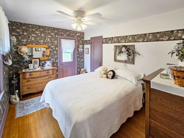 10225 Brookville, SHANNON, Illinois 61078, 4 Bedrooms Bedrooms, ,2 BathroomsBathrooms,House,For Sale,Brookville,202504013