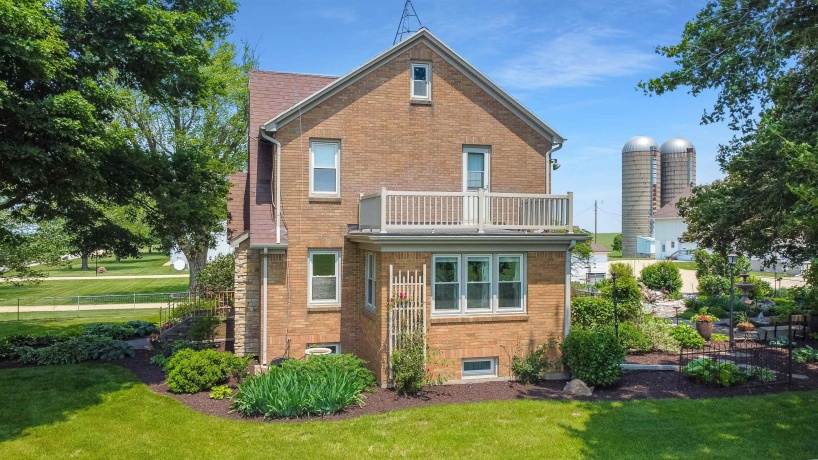 10225 Brookville, SHANNON, Illinois 61078, 4 Bedrooms Bedrooms, ,2 BathroomsBathrooms,House,For Sale,Brookville,202504013