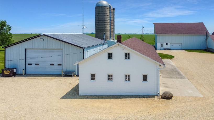 10225 Brookville, SHANNON, Illinois 61078, 4 Bedrooms Bedrooms, ,2 BathroomsBathrooms,House,For Sale,Brookville,202504013