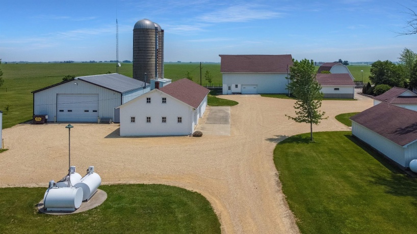 10225 Brookville, SHANNON, Illinois 61078, 4 Bedrooms Bedrooms, ,2 BathroomsBathrooms,House,For Sale,Brookville,202504013