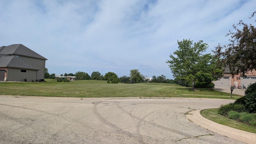 906 Tivoli, ROCKFORD, Illinois 61107, ,Land,For Sale,Tivoli,202504021