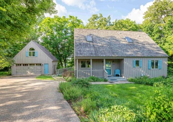 31 Stony, GALENA, Illinois 61036, 3 Bedrooms Bedrooms, ,3 BathroomsBathrooms,House,For Sale,Stony,202504019