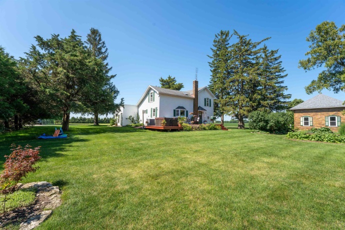 1392 Red Brick, DIXON, Illinois 61021, 3 Bedrooms Bedrooms, ,2 BathroomsBathrooms,House,For Sale,Red Brick,202504023