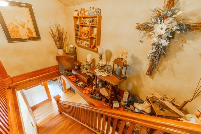 1392 Red Brick, DIXON, Illinois 61021, 3 Bedrooms Bedrooms, ,2 BathroomsBathrooms,House,For Sale,Red Brick,202504023