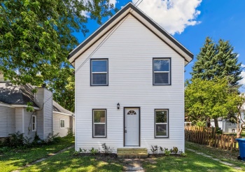 1213 Fourth, DIXON, Illinois 61021, 4 Bedrooms Bedrooms, ,2 BathroomsBathrooms,House,For Sale,Fourth,202504033