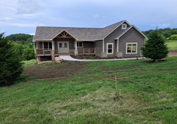 4 Genessee, GALENA, Illinois 61036, 5 Bedrooms Bedrooms, ,5 BathroomsBathrooms,House,For Sale,Genessee,202504047