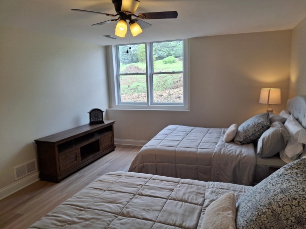 4 Genessee, GALENA, Illinois 61036, 5 Bedrooms Bedrooms, ,5 BathroomsBathrooms,House,For Sale,Genessee,202504047