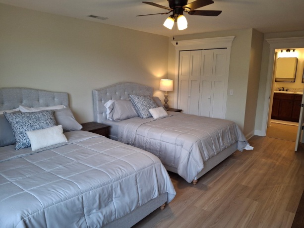 4 Genessee, GALENA, Illinois 61036, 5 Bedrooms Bedrooms, ,5 BathroomsBathrooms,House,For Sale,Genessee,202504047