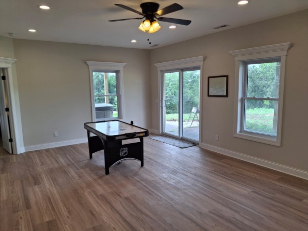 4 Genessee, GALENA, Illinois 61036, 5 Bedrooms Bedrooms, ,5 BathroomsBathrooms,House,For Sale,Genessee,202504047