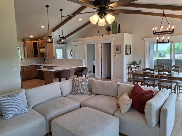 4 Genessee, GALENA, Illinois 61036, 5 Bedrooms Bedrooms, ,5 BathroomsBathrooms,House,For Sale,Genessee,202504047