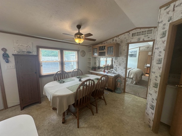 666 Bluff #818, SOUTH BELOIT, Illinois 61080, 3 Bedrooms Bedrooms, ,2 BathroomsBathrooms,House,For Sale,Bluff #818,202502867