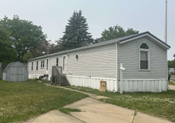 666 Bluff #818, SOUTH BELOIT, Illinois 61080, 3 Bedrooms Bedrooms, ,2 BathroomsBathrooms,House,For Sale,Bluff #818,202502867