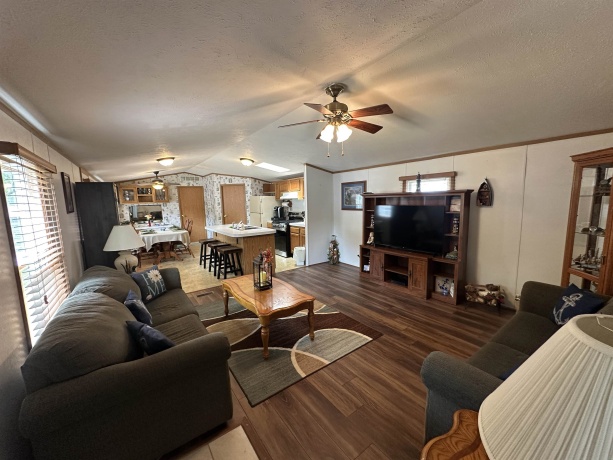 666 Bluff #818, SOUTH BELOIT, Illinois 61080, 3 Bedrooms Bedrooms, ,2 BathroomsBathrooms,House,For Sale,Bluff #818,202502867