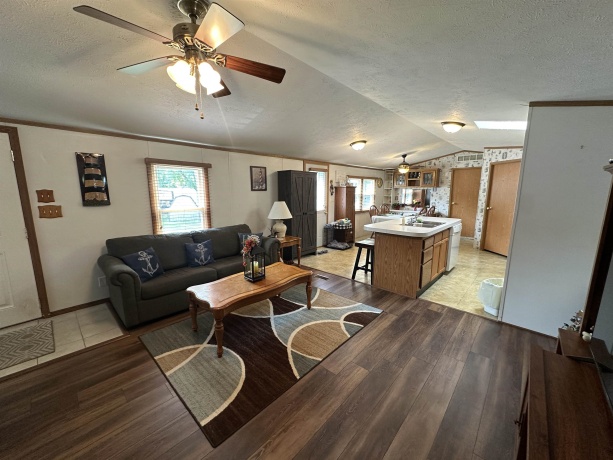 666 Bluff #818, SOUTH BELOIT, Illinois 61080, 3 Bedrooms Bedrooms, ,2 BathroomsBathrooms,House,For Sale,Bluff #818,202502867