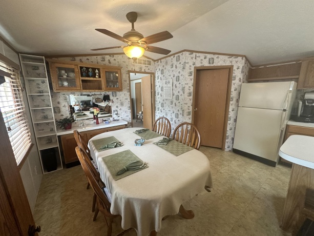 666 Bluff #818, SOUTH BELOIT, Illinois 61080, 3 Bedrooms Bedrooms, ,2 BathroomsBathrooms,House,For Sale,Bluff #818,202502867