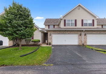 12050 Baneberry Unit 10, ROSCOE, Illinois 61073, 2 Bedrooms Bedrooms, ,1 BathroomBathrooms,Condominium,For Sale,Baneberry Unit 10,202504081