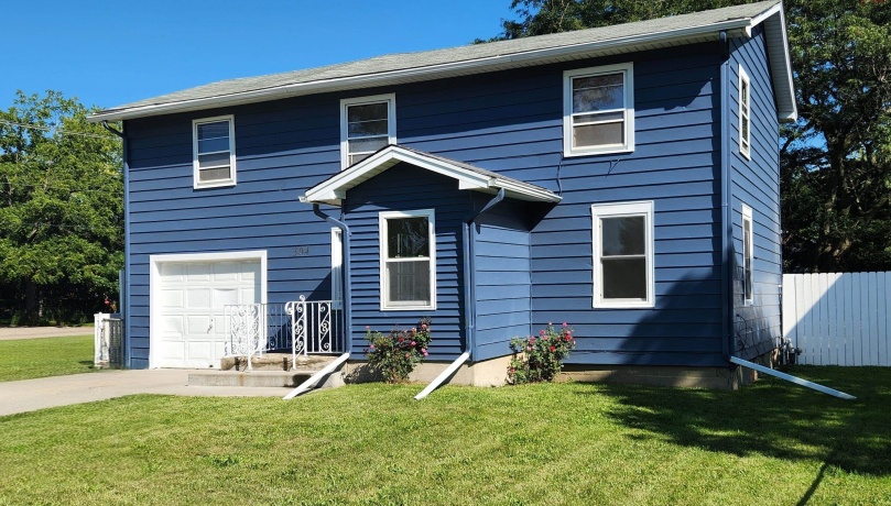 304 Wilshire, MACHESNEY PARK, Illinois 61115, 3 Bedrooms Bedrooms, ,1 BathroomBathrooms,House,For Sale,Wilshire,202504086