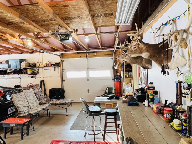 14190 Goldmine, PEARL CITY, Illinois 61062, 2 Bedrooms Bedrooms, ,1 BathroomBathrooms,House,For Sale,Goldmine,202400135