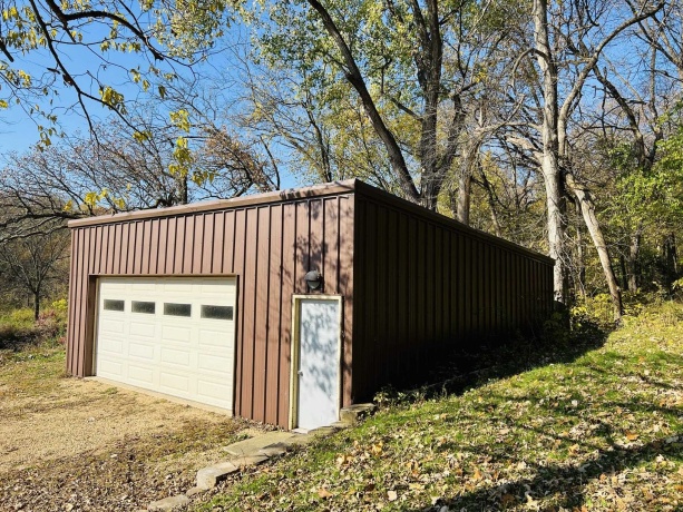 14190 Goldmine, PEARL CITY, Illinois 61062, 2 Bedrooms Bedrooms, ,1 BathroomBathrooms,House,For Sale,Goldmine,202400135