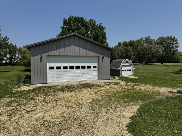 25115 Locust, LANARK, Illinois 61046, 3 Bedrooms Bedrooms, ,1 BathroomBathrooms,House,For Sale,Locust,202406200