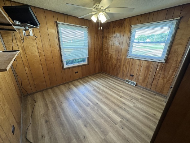 25115 Locust, LANARK, Illinois 61046, 3 Bedrooms Bedrooms, ,1 BathroomBathrooms,House,For Sale,Locust,202406200