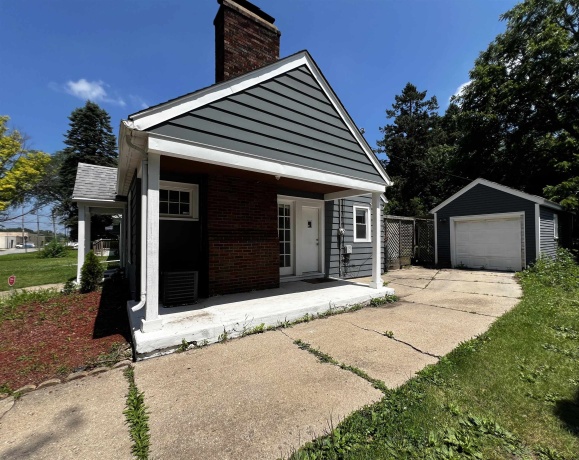 1602 22nd, ROCKFORD, Illinois 61108, 3 Bedrooms Bedrooms, ,1 BathroomBathrooms,House,For Sale,22nd,202504122