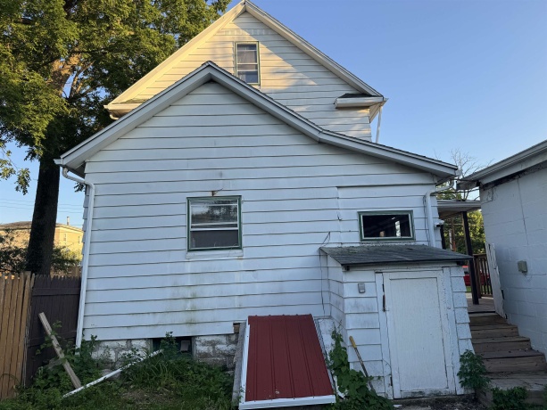 316 American, FREEPORT, Illinois 61032, 3 Bedrooms Bedrooms, ,1 BathroomBathrooms,House,For Sale,American,202504142