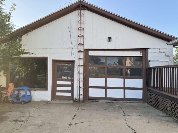 316 American, FREEPORT, Illinois 61032, 3 Bedrooms Bedrooms, ,1 BathroomBathrooms,House,For Sale,American,202504142