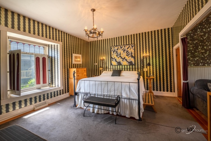 412 Spring, GALENA, Illinois 61036, ,Mixed Use,For Sale,Spring,201773