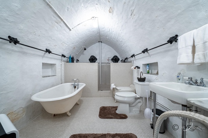 412 Spring, GALENA, Illinois 61036, ,Mixed Use,For Sale,Spring,201773