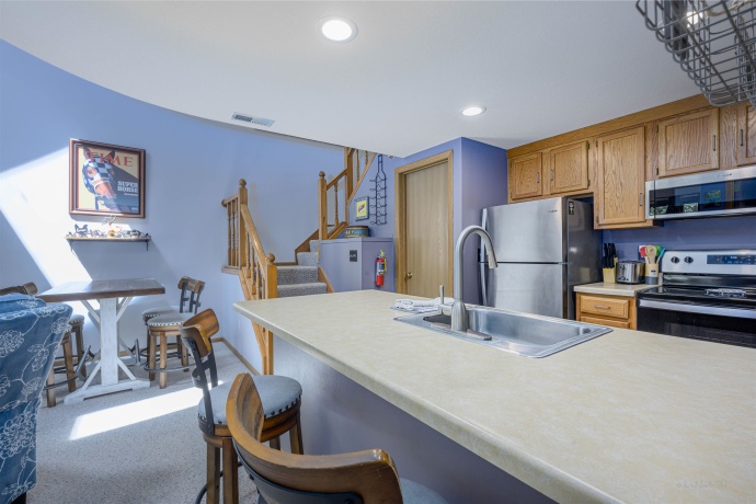 9 Oak Glen, GALENA, Illinois 61036, 2 Bedrooms Bedrooms, ,2 BathroomsBathrooms,Condominium,For Sale,Oak Glen,202504228