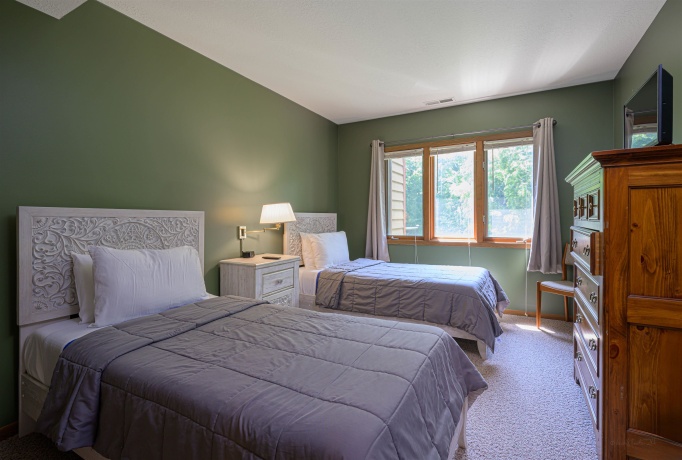 9 Oak Glen, GALENA, Illinois 61036, 2 Bedrooms Bedrooms, ,2 BathroomsBathrooms,Condominium,For Sale,Oak Glen,202504228