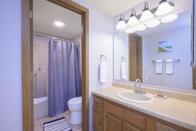 9 Oak Glen, GALENA, Illinois 61036, 2 Bedrooms Bedrooms, ,2 BathroomsBathrooms,Condominium,For Sale,Oak Glen,202504228