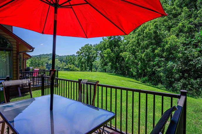 9 Oak Glen, GALENA, Illinois 61036, 2 Bedrooms Bedrooms, ,2 BathroomsBathrooms,Condominium,For Sale,Oak Glen,202504228