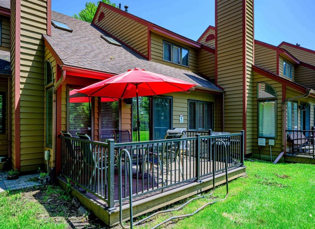 9 Oak Glen, GALENA, Illinois 61036, 2 Bedrooms Bedrooms, ,2 BathroomsBathrooms,Condominium,For Sale,Oak Glen,202504228