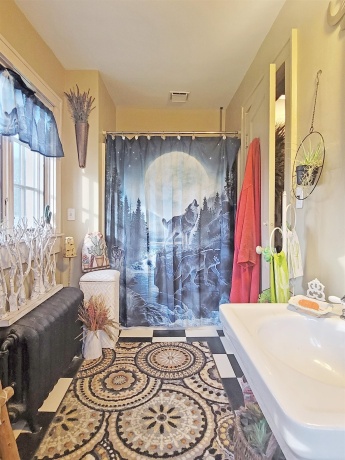 310 Madison, ELIZABETH, Illinois 61028, 2 Bedrooms Bedrooms, ,1 BathroomBathrooms,House,For Sale,Madison,202504231