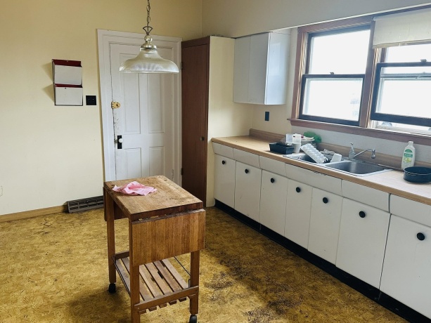 35 3rd, SAVANNA, Illinois 61074, 4 Bedrooms Bedrooms, ,2 BathroomsBathrooms,House,For Sale,3rd,202504246