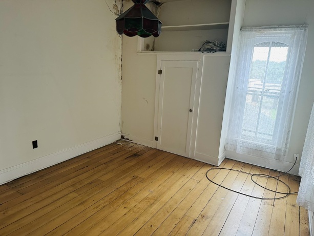 35 3rd, SAVANNA, Illinois 61074, 4 Bedrooms Bedrooms, ,2 BathroomsBathrooms,House,For Sale,3rd,202504246