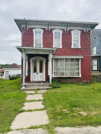 35 3rd, SAVANNA, Illinois 61074, 4 Bedrooms Bedrooms, ,2 BathroomsBathrooms,House,For Sale,3rd,202504246