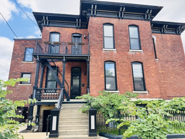 129 2nd, ROCKFORD, Illinois 61107, ,5+ Units,For Sale,2nd,202504254