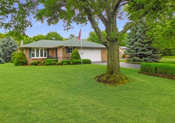 5874 Ada, ROSCOE, Illinois 61073, 3 Bedrooms Bedrooms, ,3 BathroomsBathrooms,House,For Sale,Ada,202504256