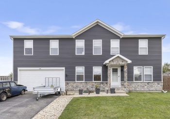 2857 Huntington, BELVIDERE, Illinois 61008, 5 Bedrooms Bedrooms, ,3 BathroomsBathrooms,House,For Sale,Huntington,202504258