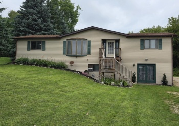 885 Breckenboro, DAVIS, Illinois 61019, 4 Bedrooms Bedrooms, ,3 BathroomsBathrooms,House,For Sale,Breckenboro,202504265