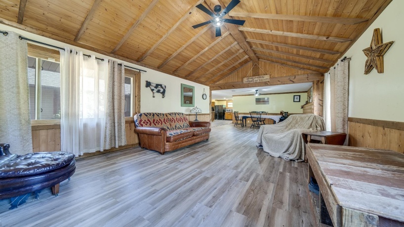 1101 Spring Creek, OREGON, Illinois 61061, 3 Bedrooms Bedrooms, ,2 BathroomsBathrooms,House,For Sale,Spring Creek,202504281